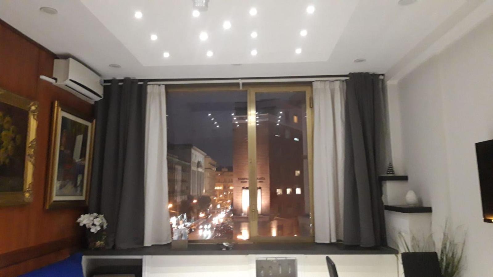Centro Storico Maschio Angioino House Apartment Naples Luaran gambar