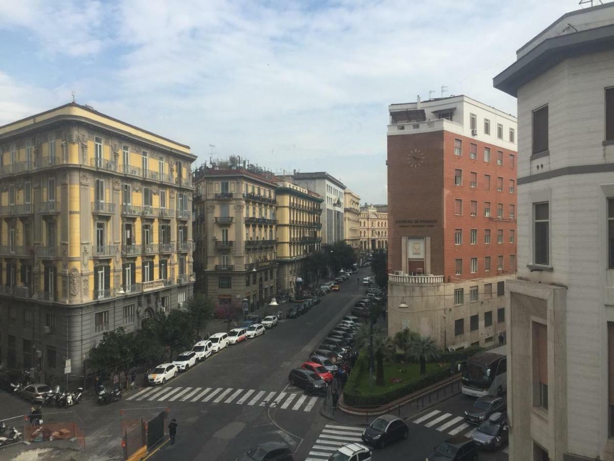 Centro Storico Maschio Angioino House Apartment Naples Luaran gambar