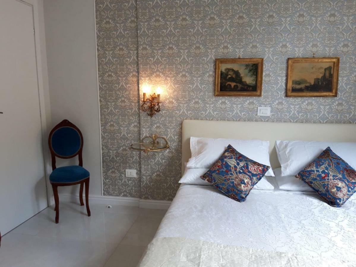 Centro Storico Maschio Angioino House Apartment Naples Luaran gambar