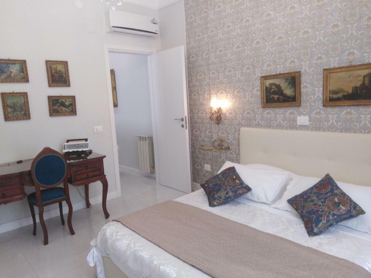 Centro Storico Maschio Angioino House Apartment Naples Luaran gambar