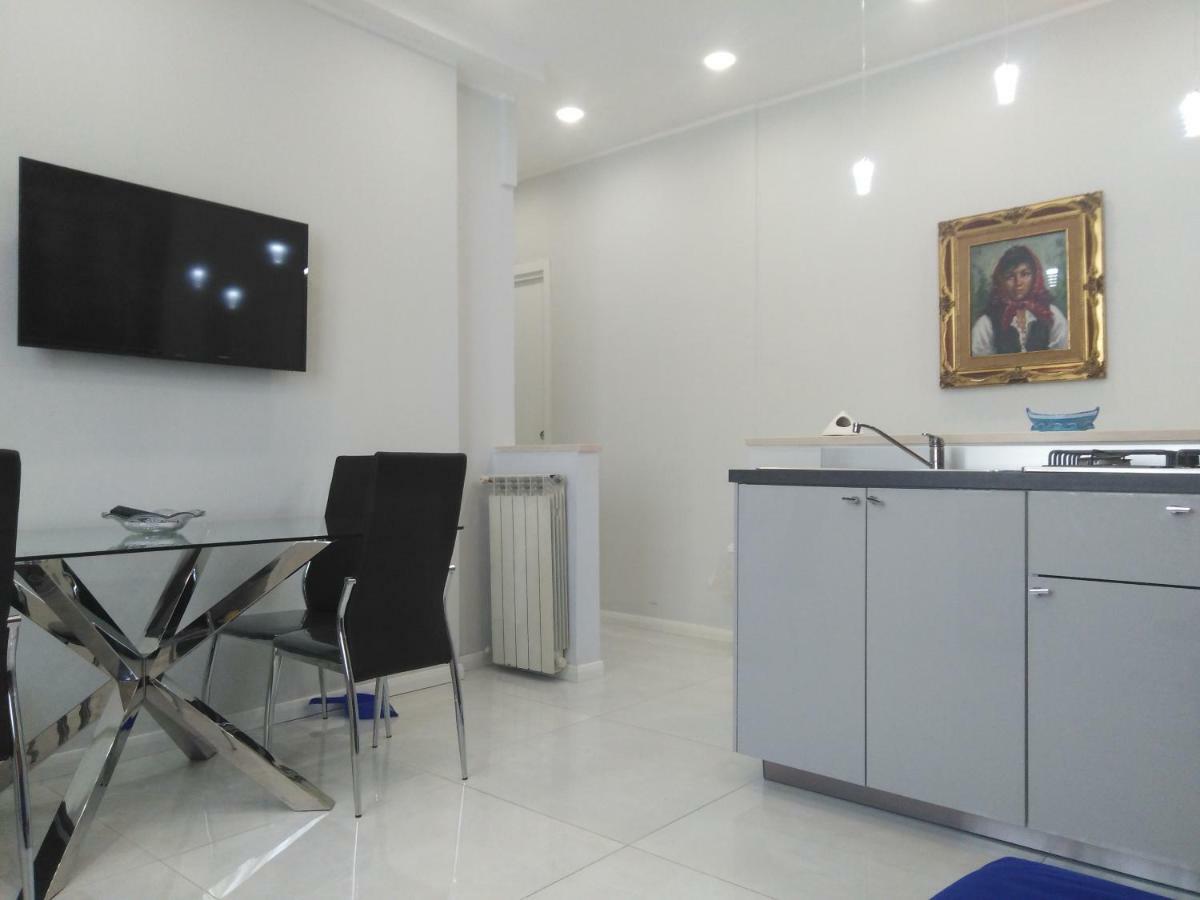 Centro Storico Maschio Angioino House Apartment Naples Luaran gambar